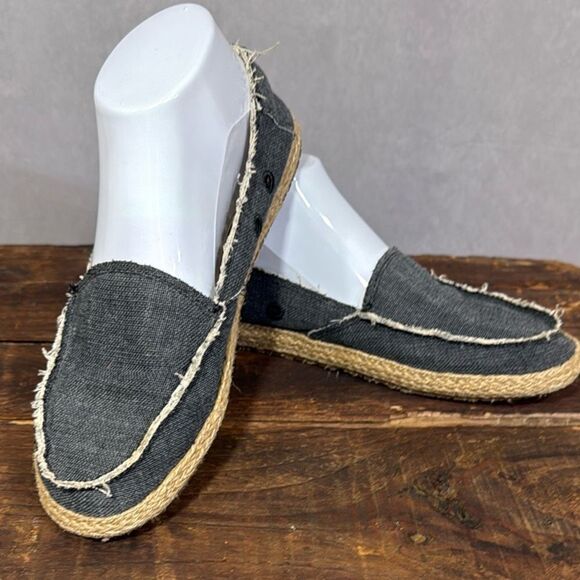 Sanuk Charcoal Gray Slip-On Sidewalk Surfer Size 7 - Picture 1 of 10